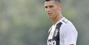 Алекс Сандро: Роналдо помага и обича да му помагате