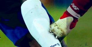 Касияс публикува снимки със спорните моменти в мача