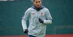 Висшата лига призна Ван Дайк за Играч на сезона