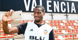 Валенсия обяви трансфера на Кондогбиа 