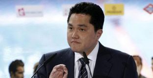 Тохир обърка футболната история 