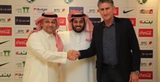 Бауса замени Ван Марвайк в националния на Саудитска Арабия 