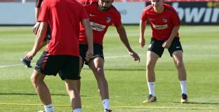 Атлетико наел Коща заради финансовия феърплей 