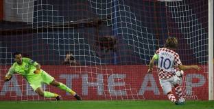 Хърватия и Швейцария стъпиха с единия крак на финалите на Мондиал 2018 