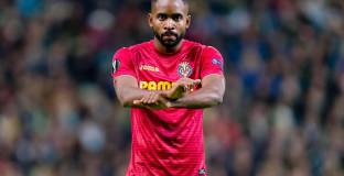 Барселона се отказала от Бакамбу, когато той бил на път за Испания