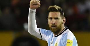 Защитник на Исландия: Ще помоля Меси да приготви 23 фланелки за нас