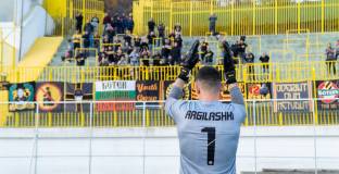 Вратарят на Ботев Пловдив: Не мисля за трансфер