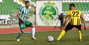 Дербито между Берое и Ботев Пловдив остана без победител (видео)