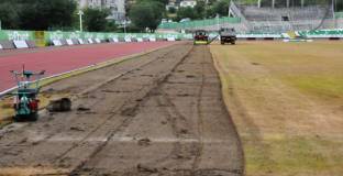 Берое започна ремонт на стадиона си (снимки)