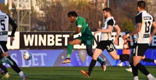 Дербито между Локо Пловдив и Берое остана без голове