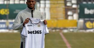 Славия взе вратар на Левски + още едно ново попълнение