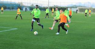 Камбуров носи победата на Берое над румънци