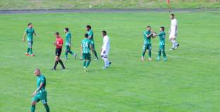 Берое с първа победа с контролите