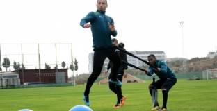 Ден почивка и отново тежки натоварвания за Черно море в Турция (видео)