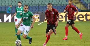 Берое удари Локо в София, Камбуров с нов гол