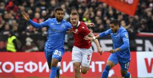 Кашай към ЦСКА, Левски и Лудогорец: Да мислят за футбол, а не за други неща