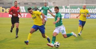 Берое громи в мача на Стара Загора, Камбуров стигна 213 гола в родното първенство (видео)