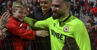 ЦСКА без капитана и вратаря си в следващия мач