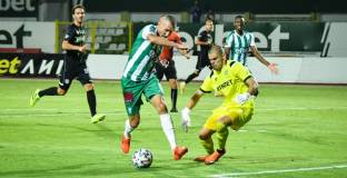 Берое удари Ботев Враца, Камбуров изравни рекорда на Петър Жеков (видео)