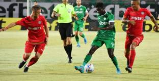   Берое се раздели с нападател 