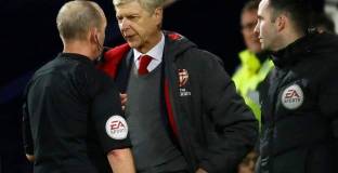 Венгер: Арсенал изпусна победата, заради съдията 