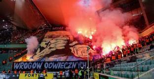 12 арестувани след мач в Холандия (видео) 