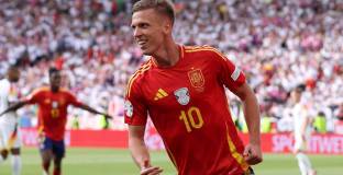 Освен Нико, Барса иска и Олмо