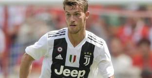 Ювентус продължи контракта с Ругани