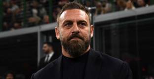 Рома потвърди, че Де Роси остава мениджър