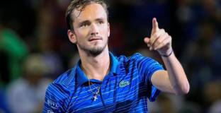 Медведев се класира за полуфиналите на US Open