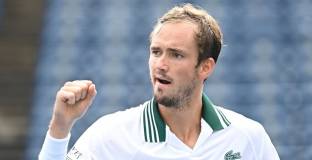 Медведев победи Джокович във финала на US Open