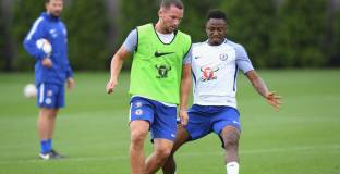 Кариерата на Дринкуотър в националния е под заплаха 