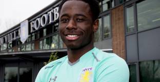 Кийнън Дейвис подписа нов договор с Астън Вила