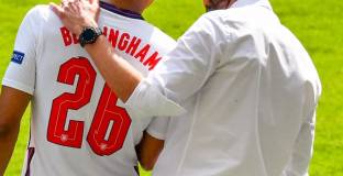 Белингам е най-младият играч в историята на Европейското