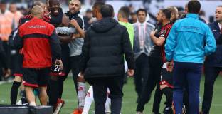 Съотборници нападнаха по-големия брат на Погба 