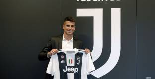 Ювентус обяви за трансфера на Кансело