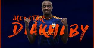 Валенсия подписа със защитник на Олимпик Лион 