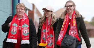 Ливърпул има най-привлекателните  фенки