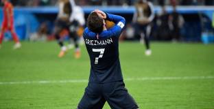 Гризман: Нима Куртоа си мисли, че Челси играе като Барселона? 