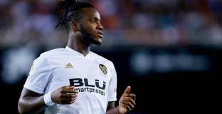 Батушай няма да се върне в Челси през януари