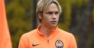  Арсенал е лидер в борбата за 