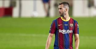 Тотнъм се интересува от Пянич