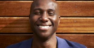 Играч на Кардиф Сити победи рака