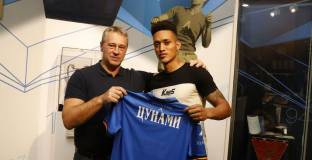 Цунами подписа с Левски и след това си тръгна (видео)