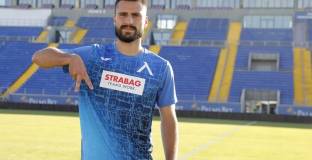 Левски се подсили с национал на Северна Македония (видео)