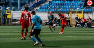 Третодивизионен тим изхвърли Айнтрахт от турнира за Купата на Германия