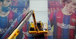 Барса премахна снимките на Меси от „Камп Ноу”