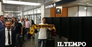 Мхитарян пристигна в Рим