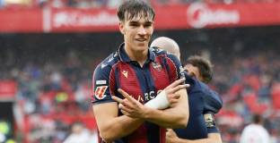 Леванте с впечатляващ успех над Севиля (видео)