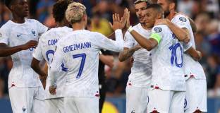 Франция с лесна победа над Гибралтар